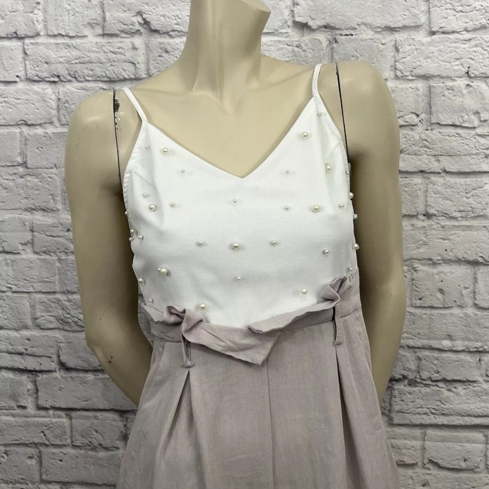 THE CLOTHING COMPANY PINK & WHITE EMBELLISHED SLEEVELESS JUMPSUIT SIZE S - Picture 1 of 5